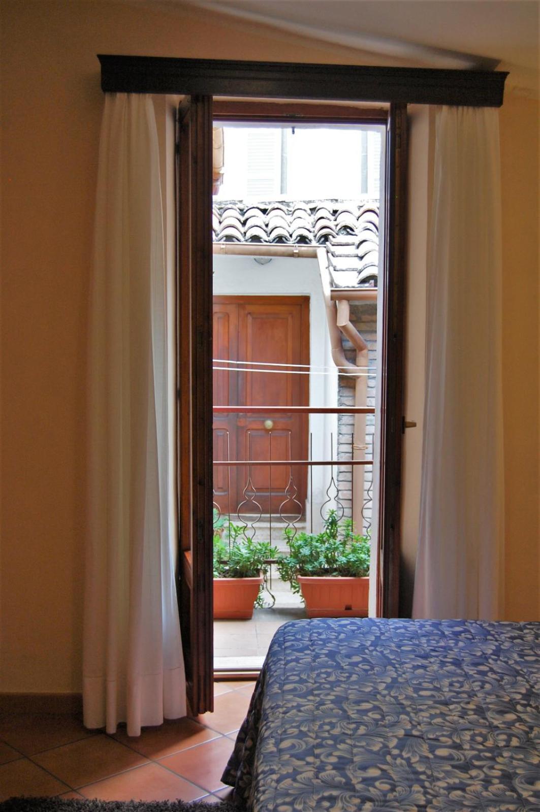 Lo Scopertino Apartment Orvieto Luaran gambar